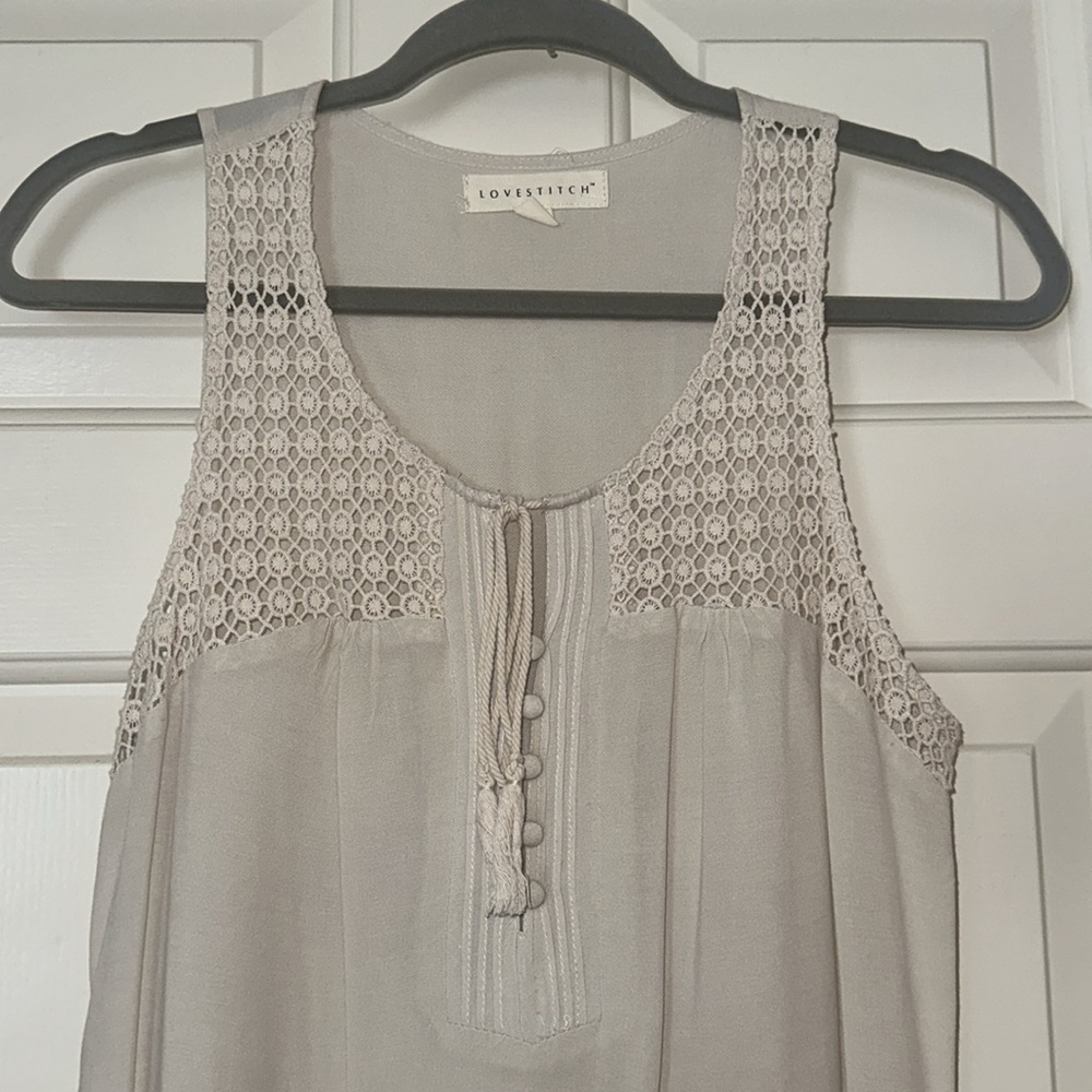 LOVE STITCH Crème Top with lace detail - Picture 2 of 4